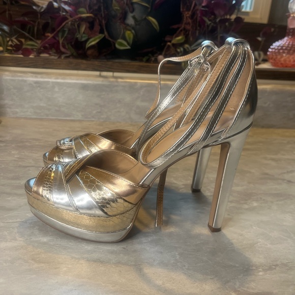 Shoe Dazzle Silver and Gold Women's Heels - Picture 2 of 9
